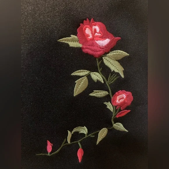 EUC π¦ Derek Heart jet black embroidered A line skirt - Picture 3 of 4